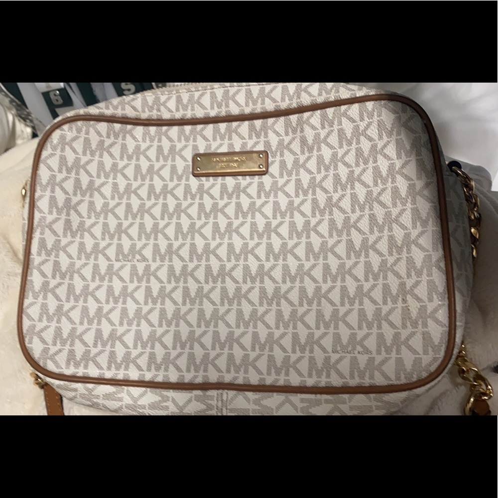 Michael Kors Crossbody